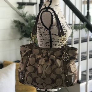COACH Shoulder Bag